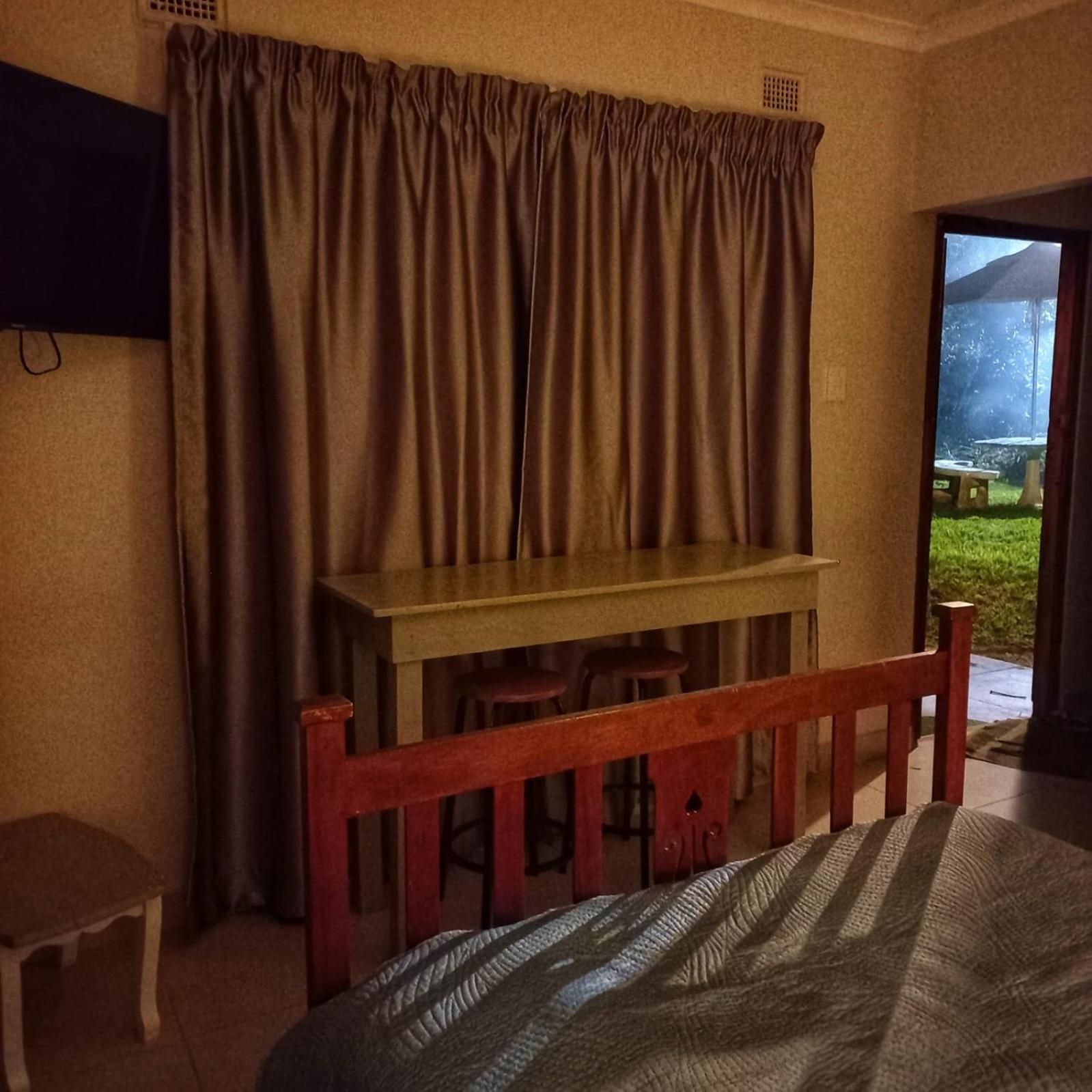 Highview Lodge Gillitts エクステリア 写真